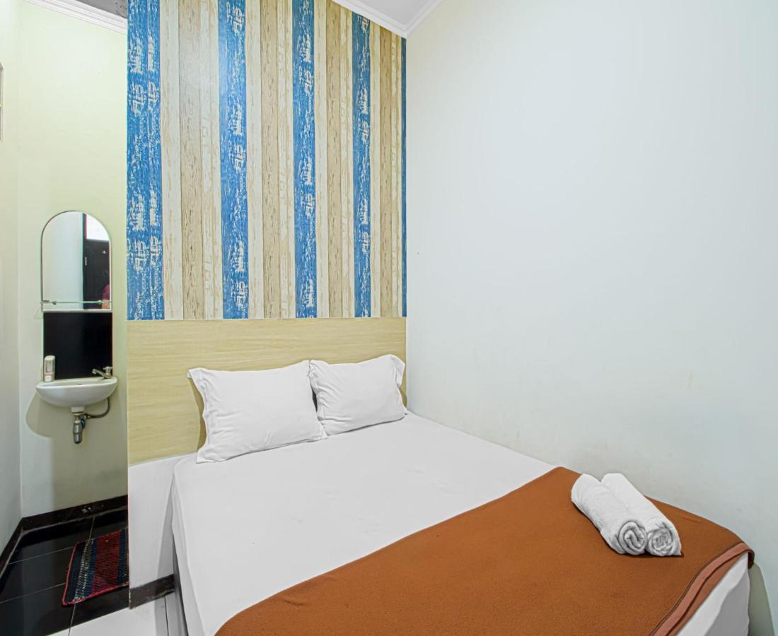 Bantal Guling Alun Alun Bandung Hotel Ngoại thất bức ảnh