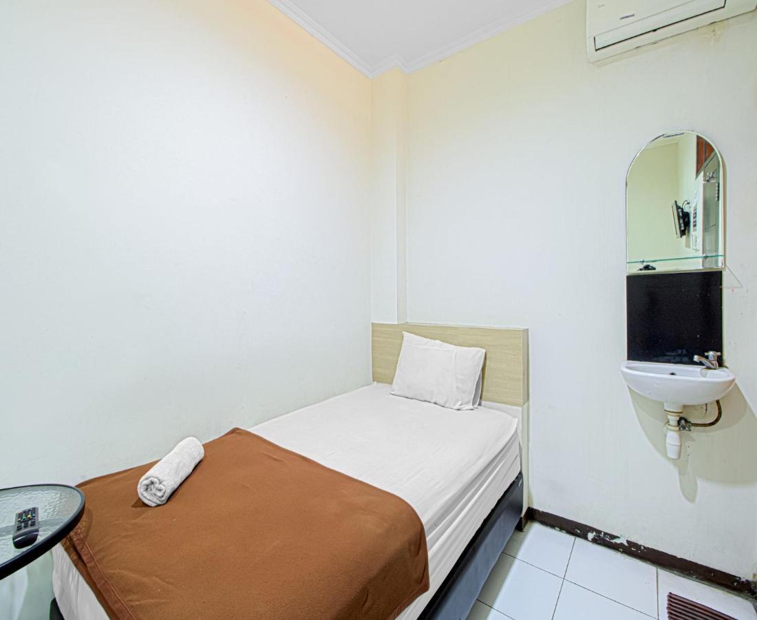 Bantal Guling Alun Alun Bandung Hotel Ngoại thất bức ảnh