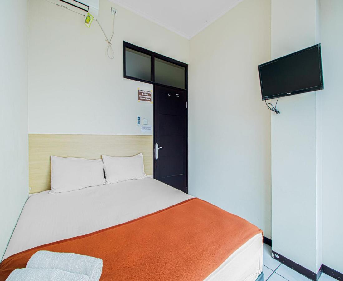 Bantal Guling Alun Alun Bandung Hotel Ngoại thất bức ảnh