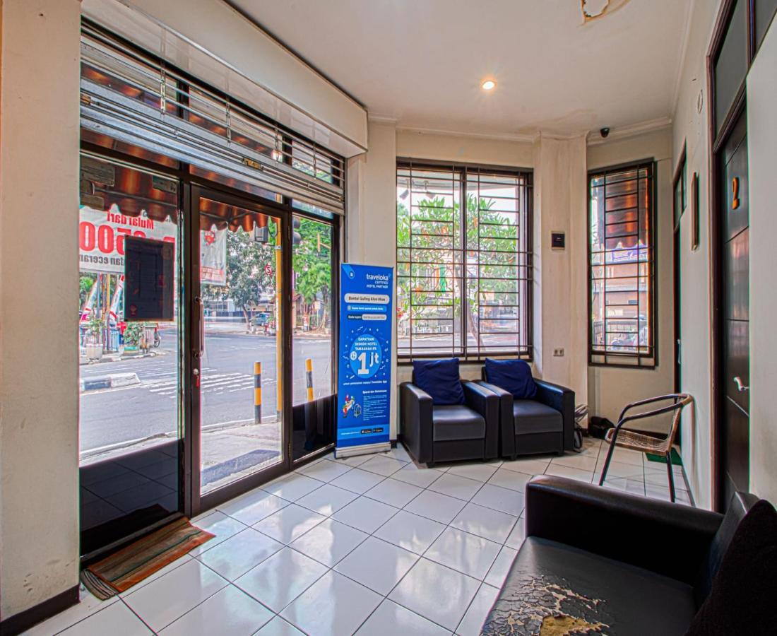 Bantal Guling Alun Alun Bandung Hotel Ngoại thất bức ảnh