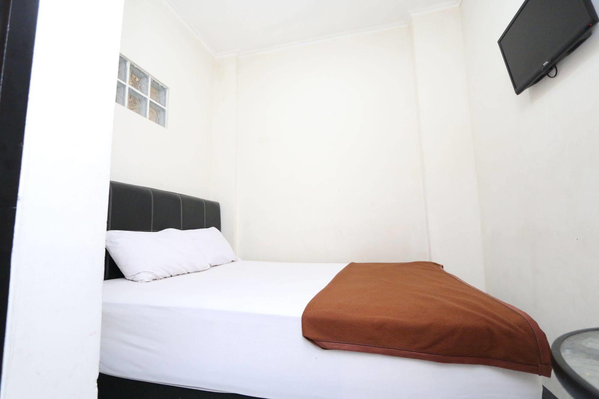 Bantal Guling Alun Alun Bandung Hotel Ngoại thất bức ảnh