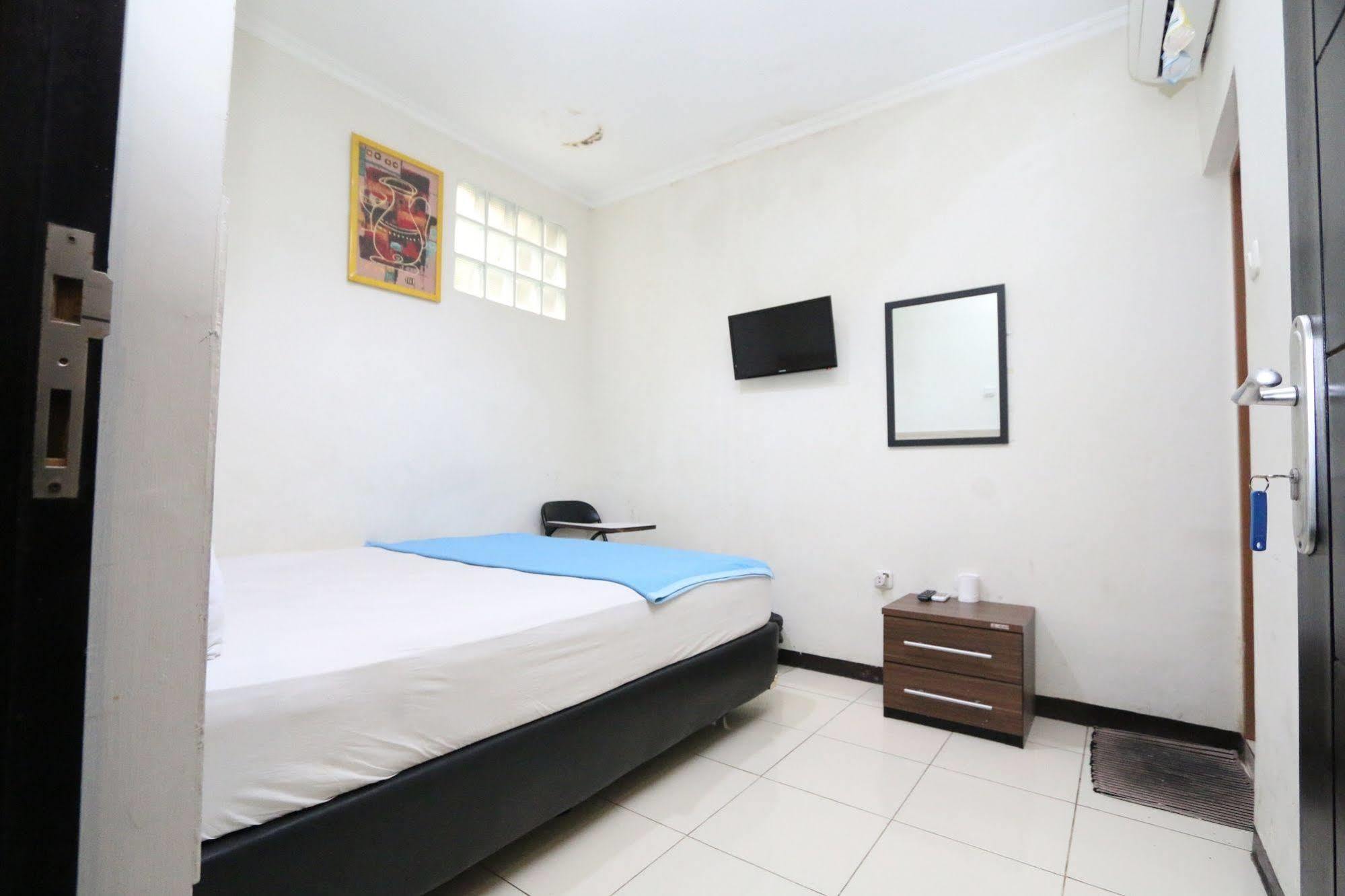 Bantal Guling Alun Alun Bandung Hotel Ngoại thất bức ảnh